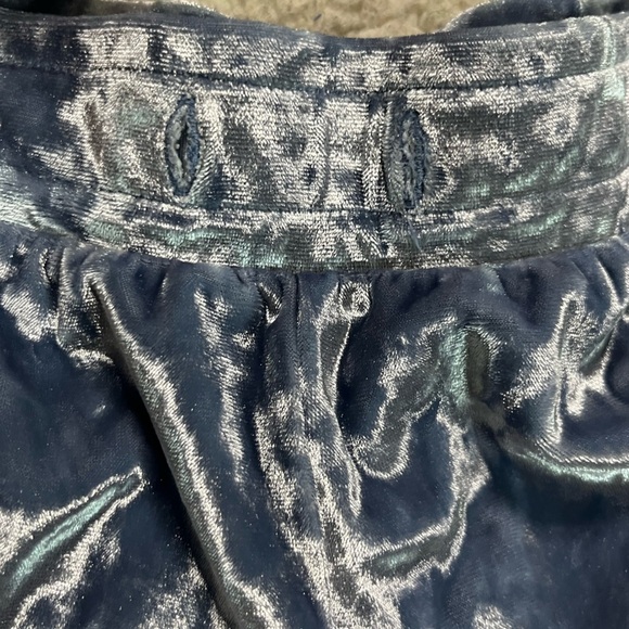 PINK Victoria's Secret Velvet Shorts in Light Blue Women's Size S - Picture 5 of 5